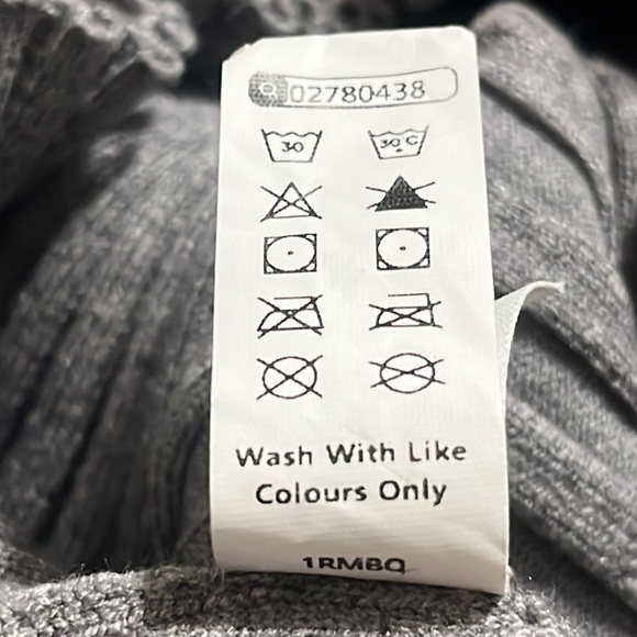 Halara Gray ROUND NECK LONG SLEEVE FRILL SWEATER SIZE L. - Picture 9 of 10